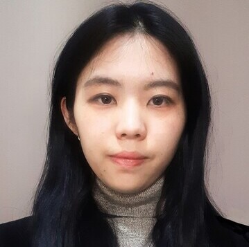 치밀한 꿈속에서 피어나는 꽃