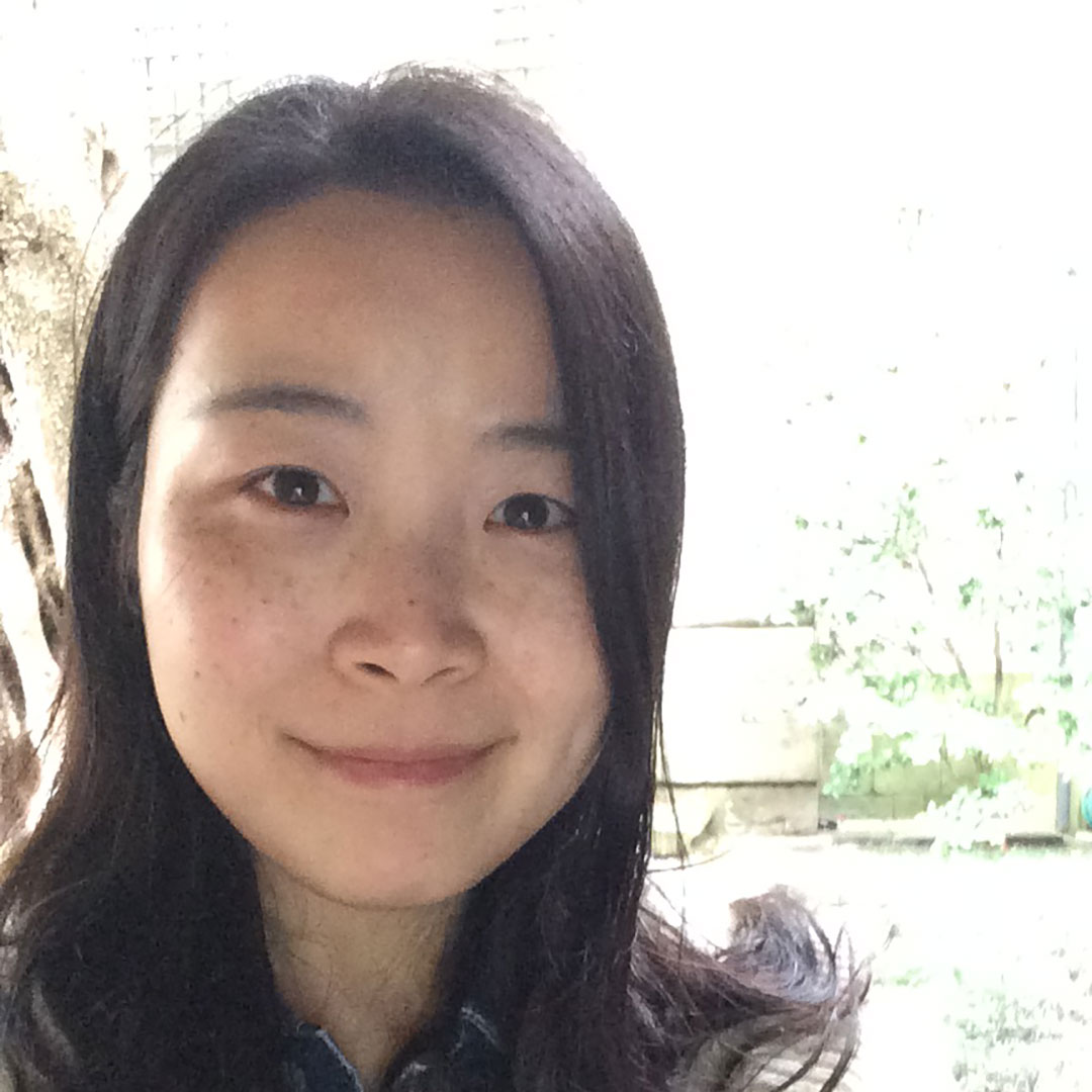 이상해서 이상적인 가족 이야기